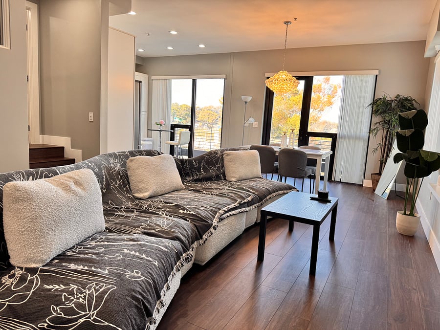 Furnished Finder property 296316_14 photo 3