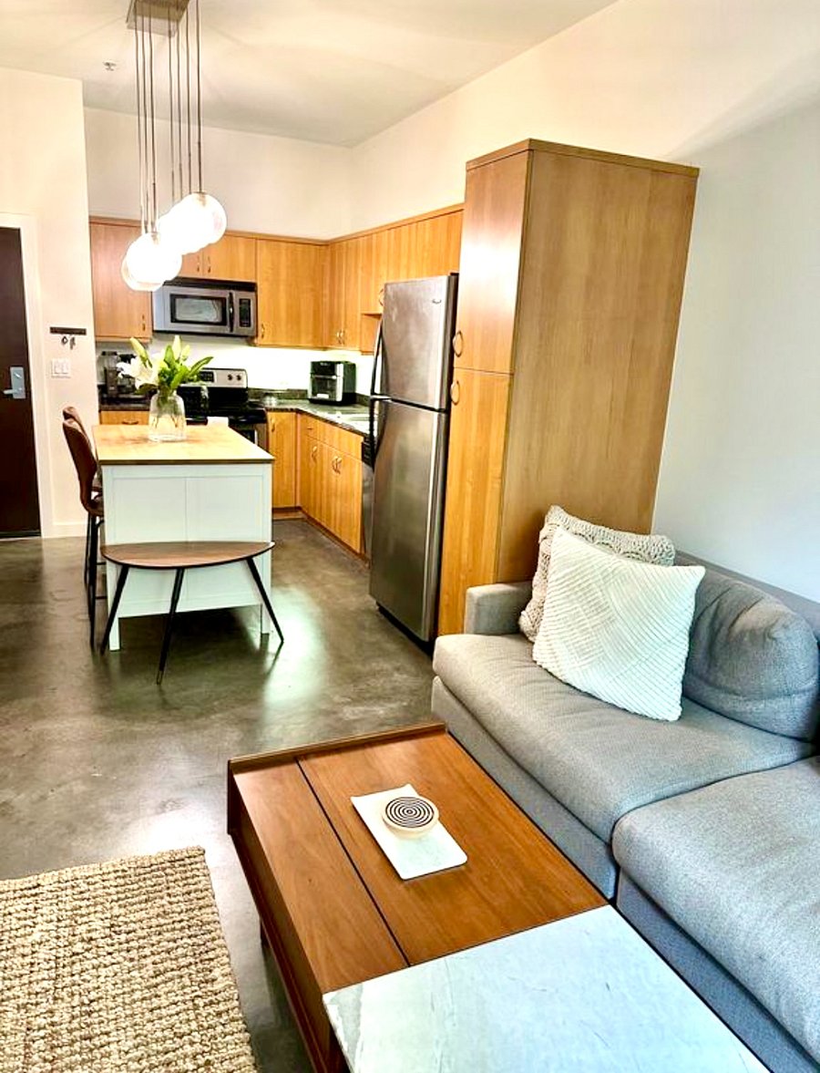 Furnished Finder property 296316_18 photo 6
