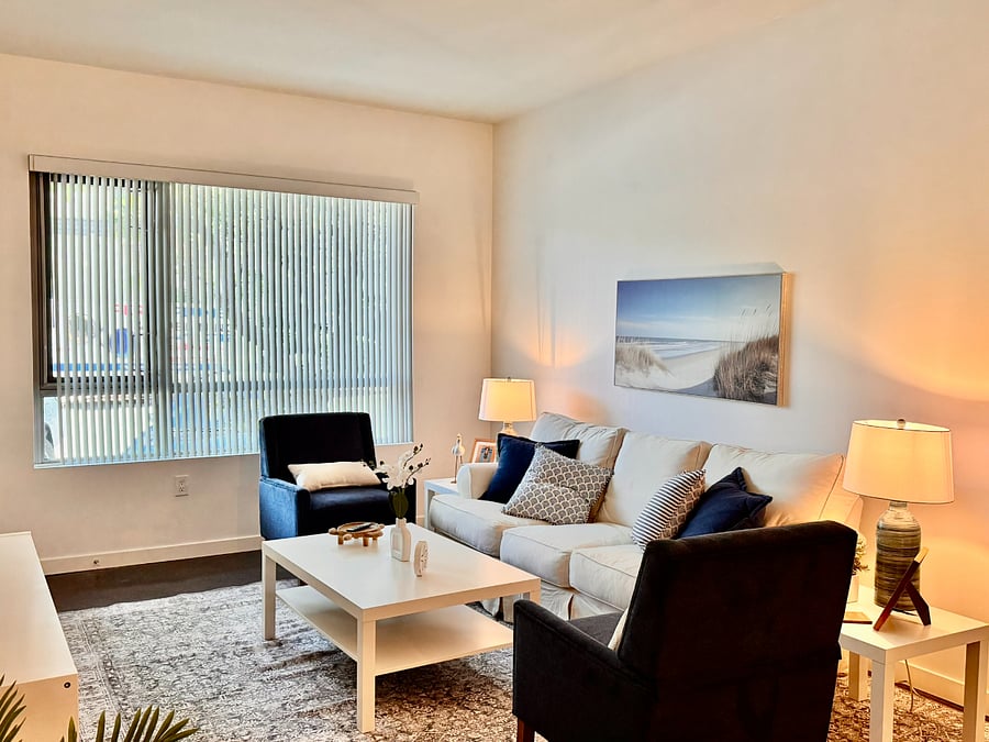 Furnished Finder property 296316_19 photo 3