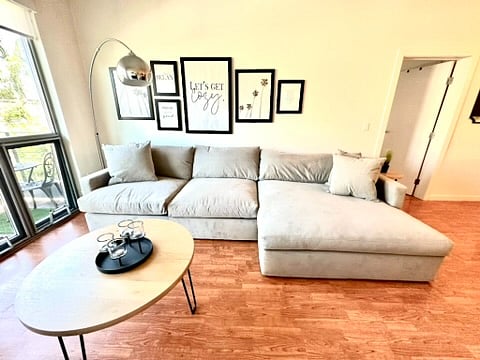 Furnished Finder property 296316_9 photo 4