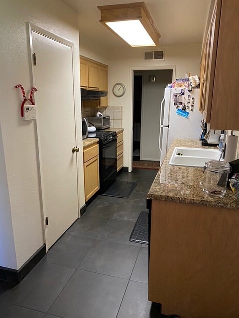 Furnished Finder property 296321_1 photo 9