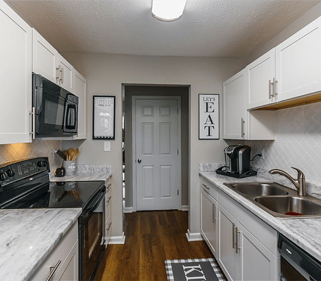 Furnished Finder property 296330_1 photo 11