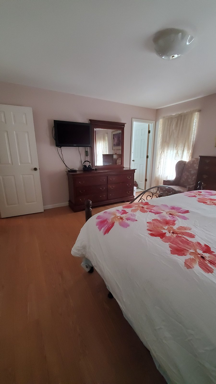 Furnished Finder property 296342_4 photo 18