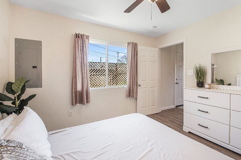 Furnished Finder property 296371_1 photo 12