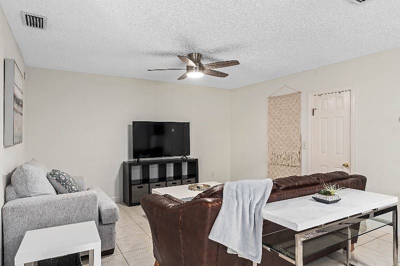 Furnished Finder property 296415_1 photo 6