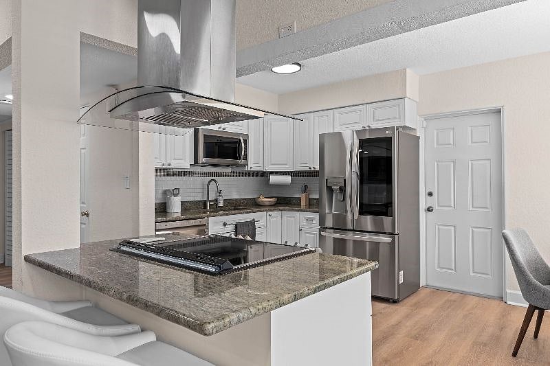 Kitchen with brand new 2022 appliances. 