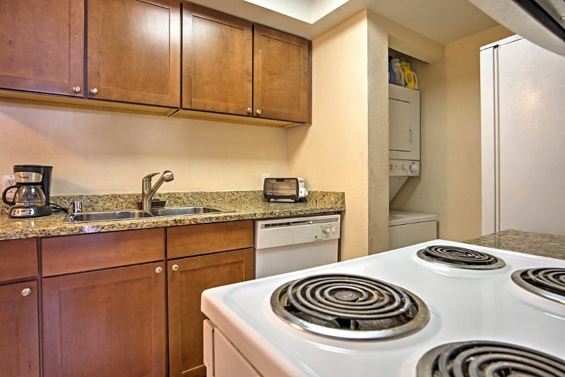 Furnished Finder property 296418_1 photo 10