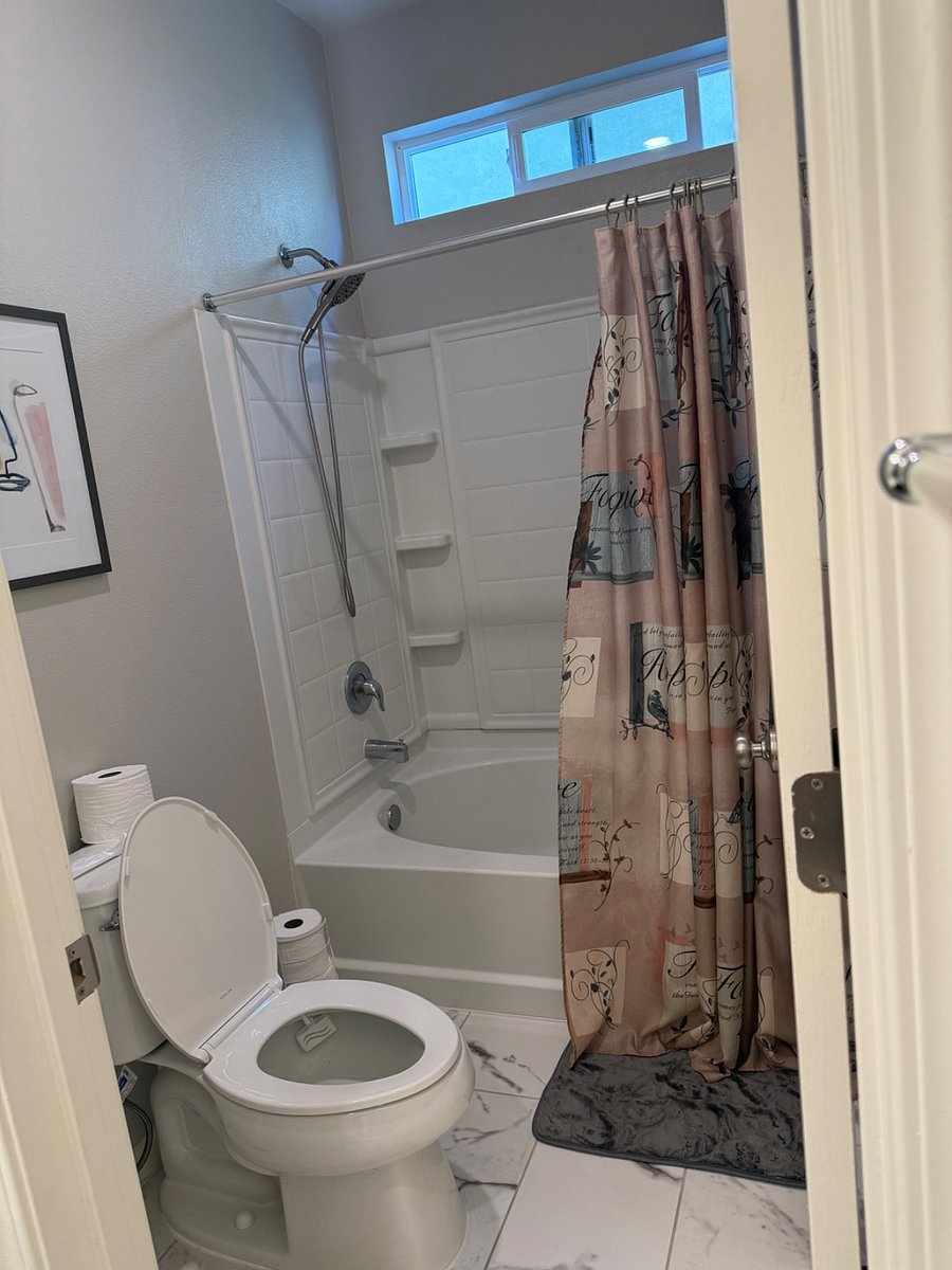 Furnished Finder property 296437_1 photo 14
