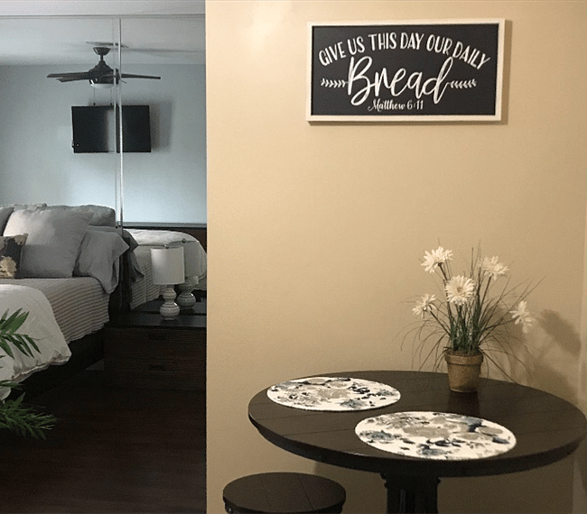 View from kitchenette into bedroom
