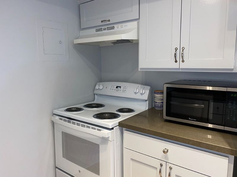 Furnished Finder property 296601_1 photo 4