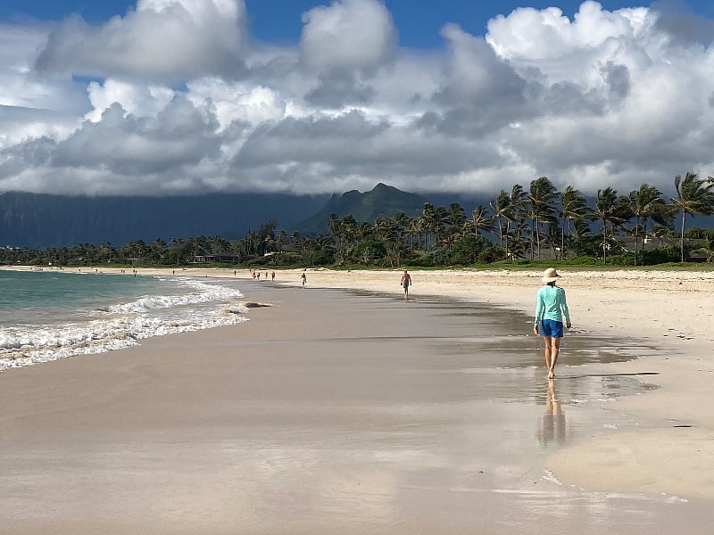 A morning walk on Kailua Beach.