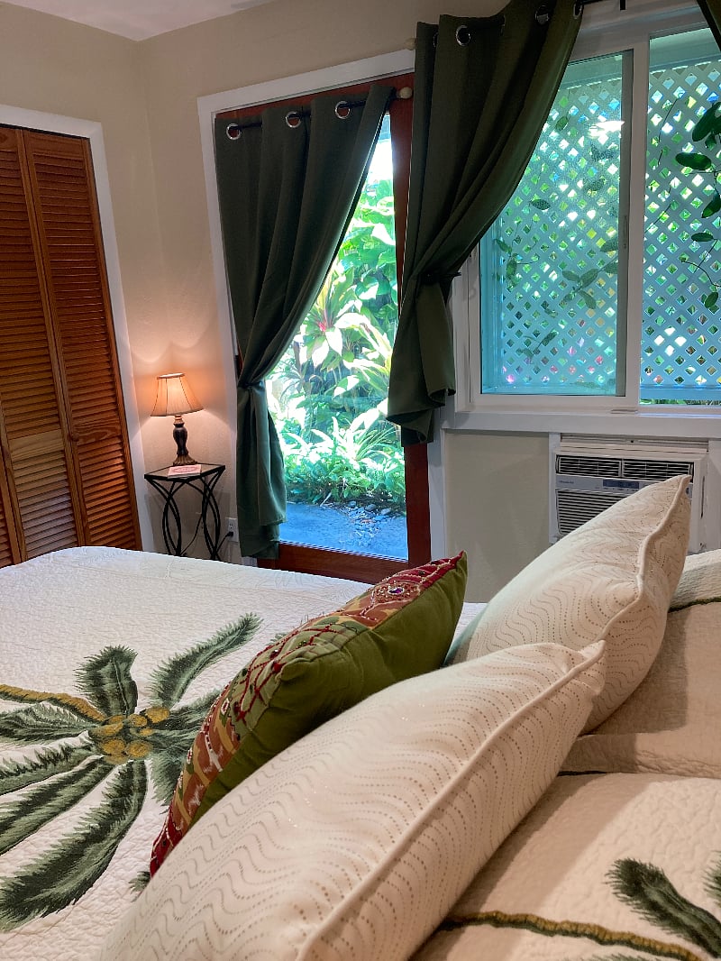 A view to the outside from the bedroom.