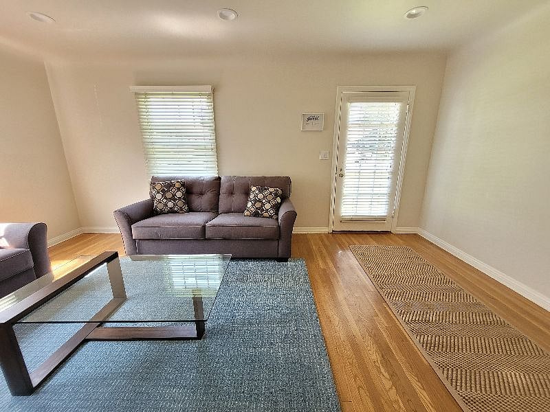 Furnished Finder property 296859_1 photo 28