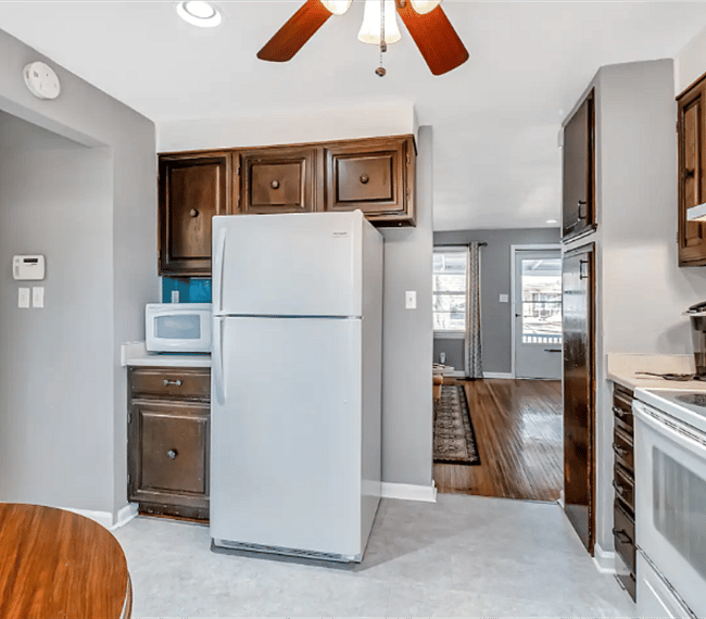 Furnished Finder property 296889_1 photo 7