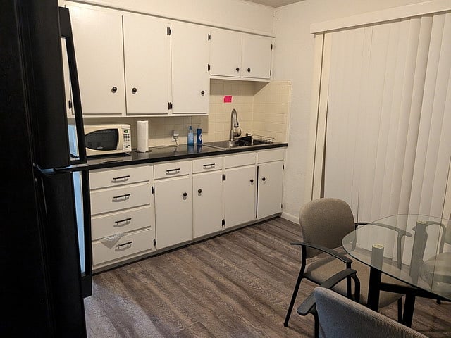 Furnished Finder property 296900_1 photo 15