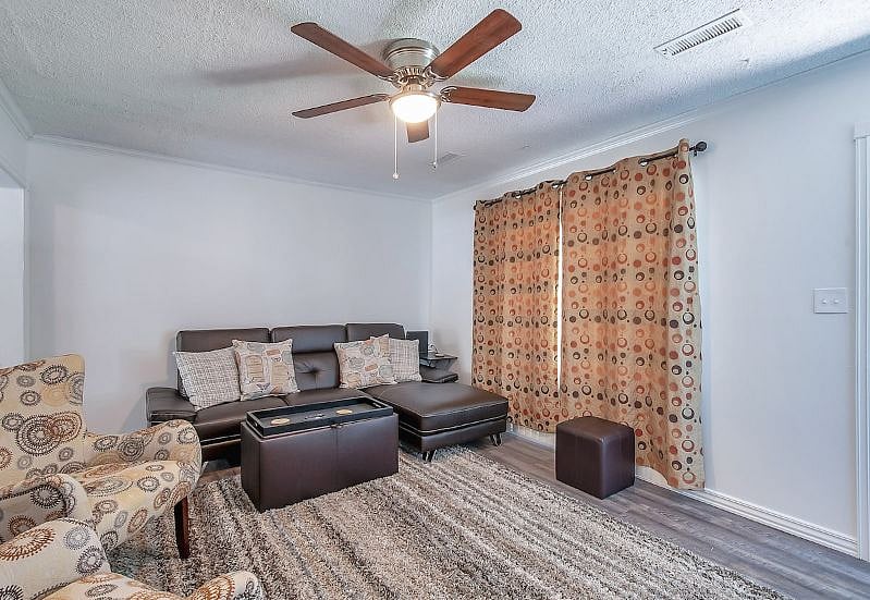 Furnished Finder property 296900_1 photo 4