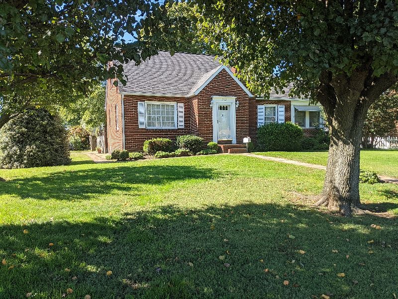 Furnished Finder property 297132_1 photo 3