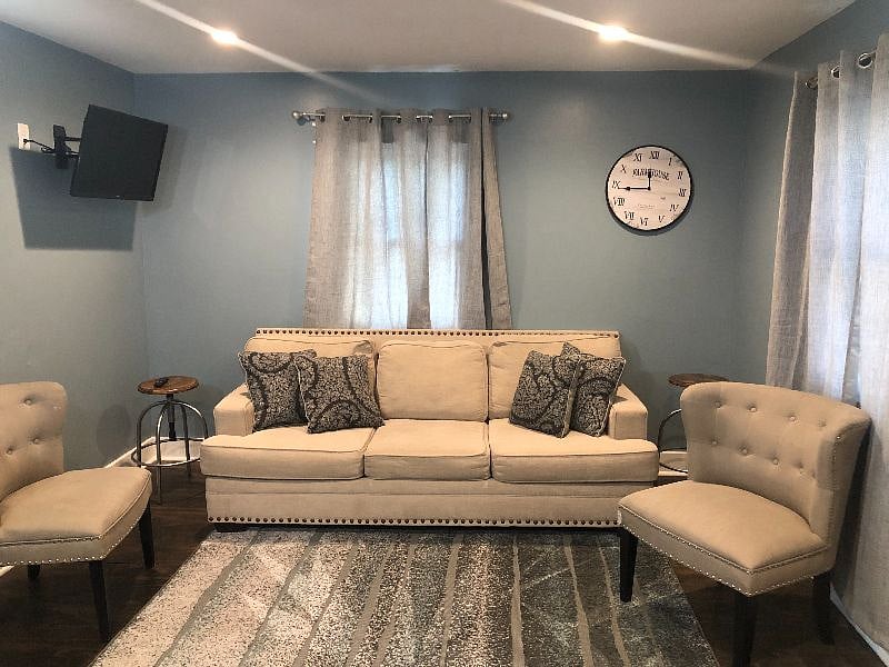 Furnished Finder property 297235_1 photo 5