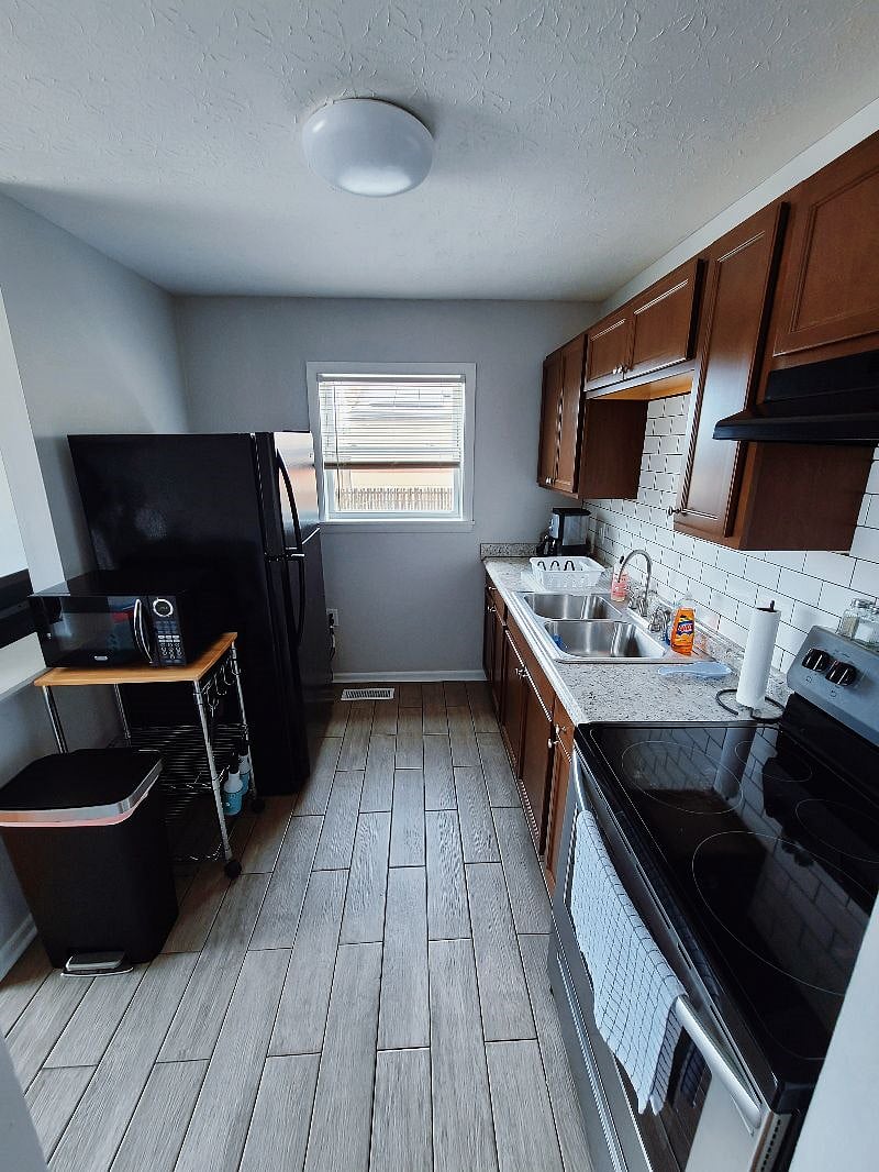 Furnished Finder property 297265_1 photo 32