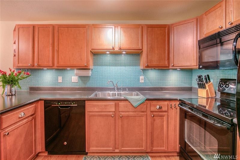 Furnished Finder property 297289_1 photo 4