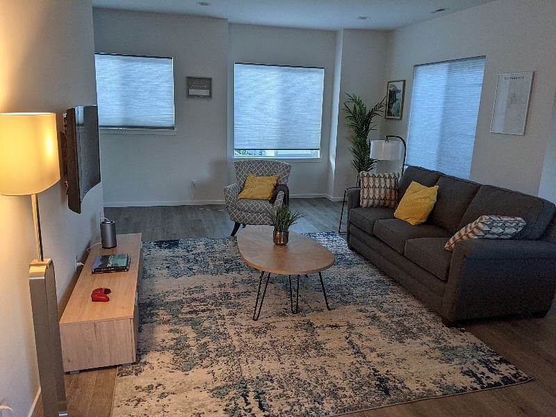 Furnished Finder property 297376_3 photo 12