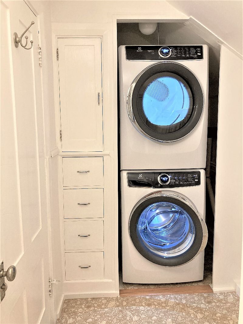 Top of the line, in apartment washer and dryer, with steam
