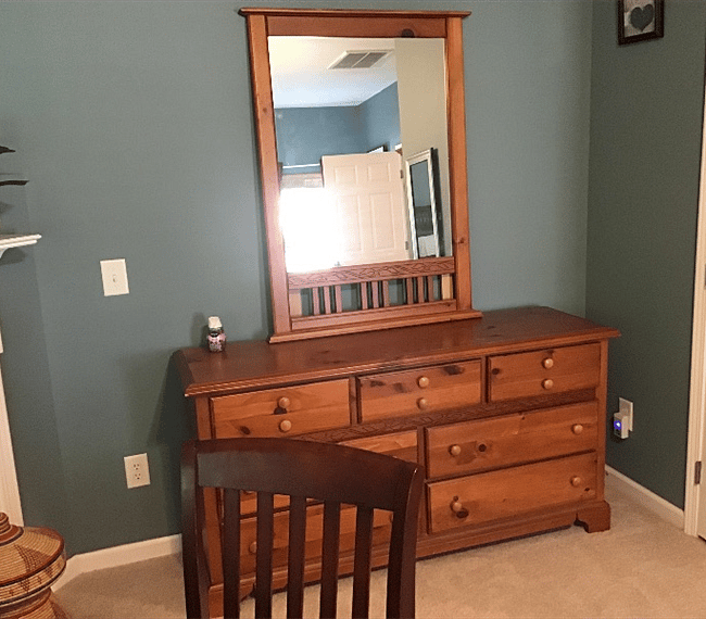 Dresser with mirror