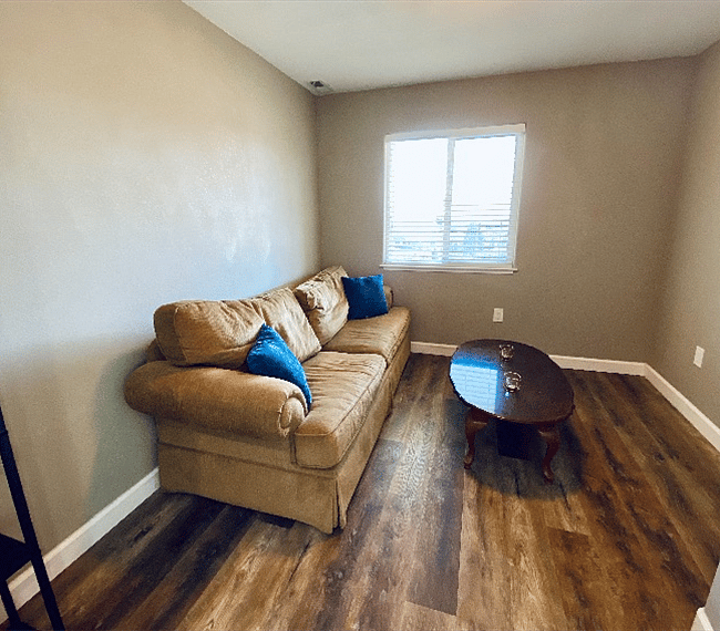 Furnished Finder property 297489_1 photo 15