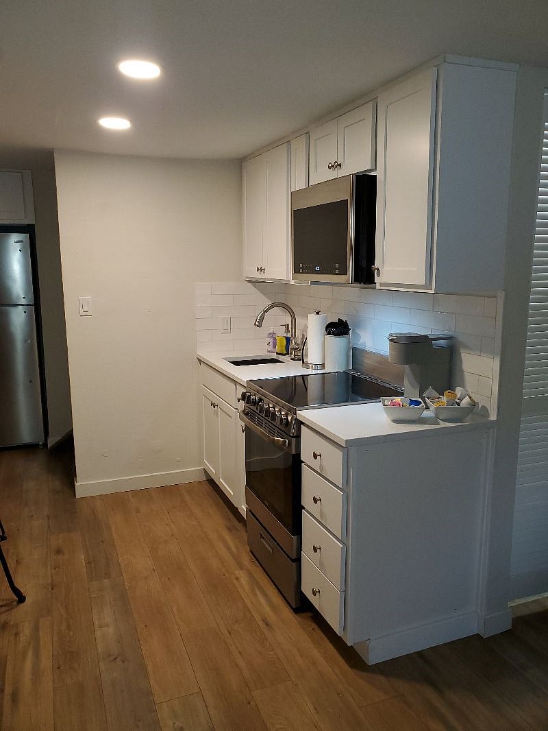 Furnished Finder property 297503_1 photo 4