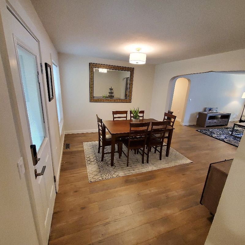 Furnished Finder property 297503_2 photo 5