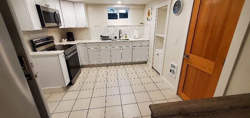 Furnished Finder property 297503_3 photo 12