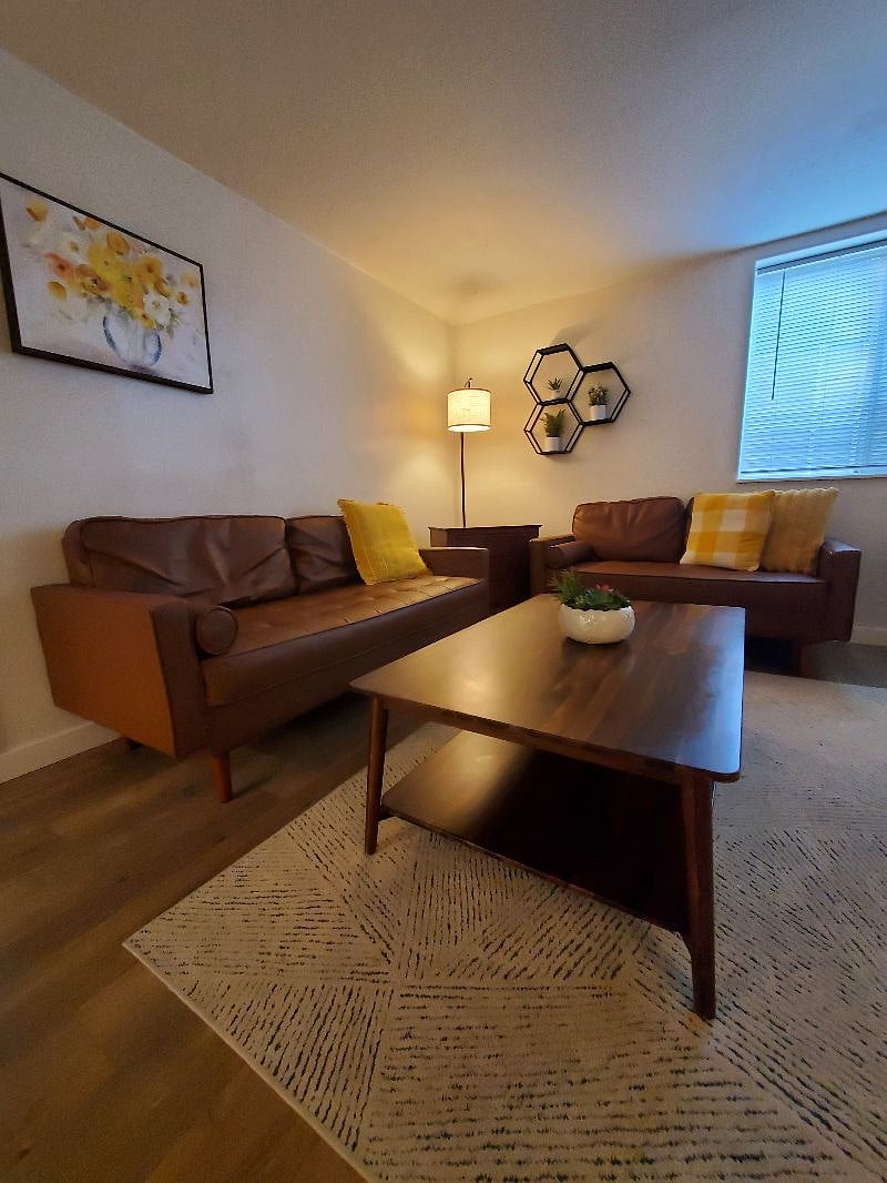 Furnished Finder property 297503_3 photo 4