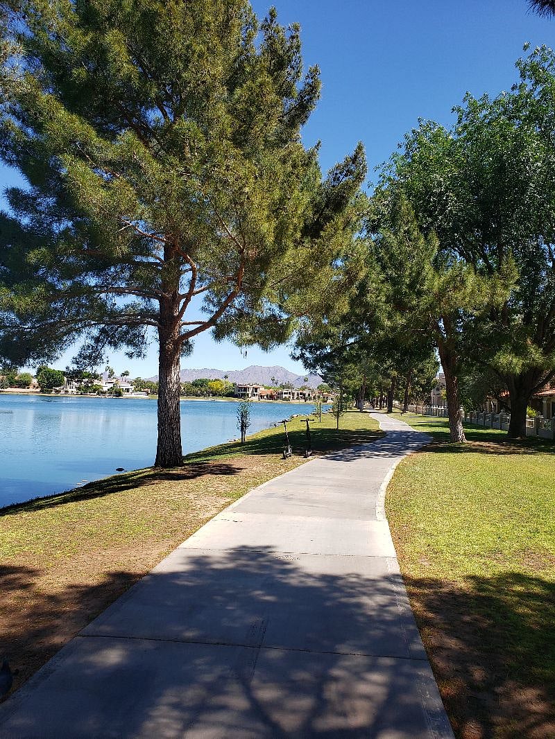 McCormick Ranch trail connects much of Scottsdale