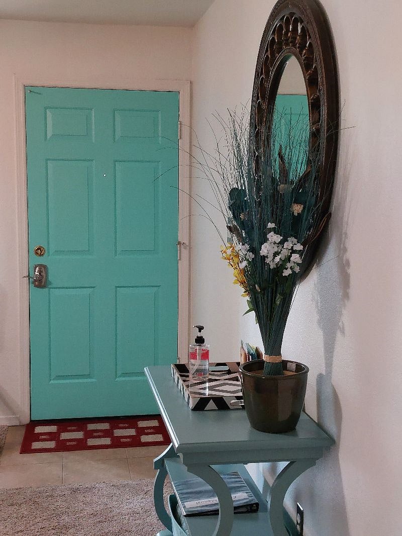 Front entryway