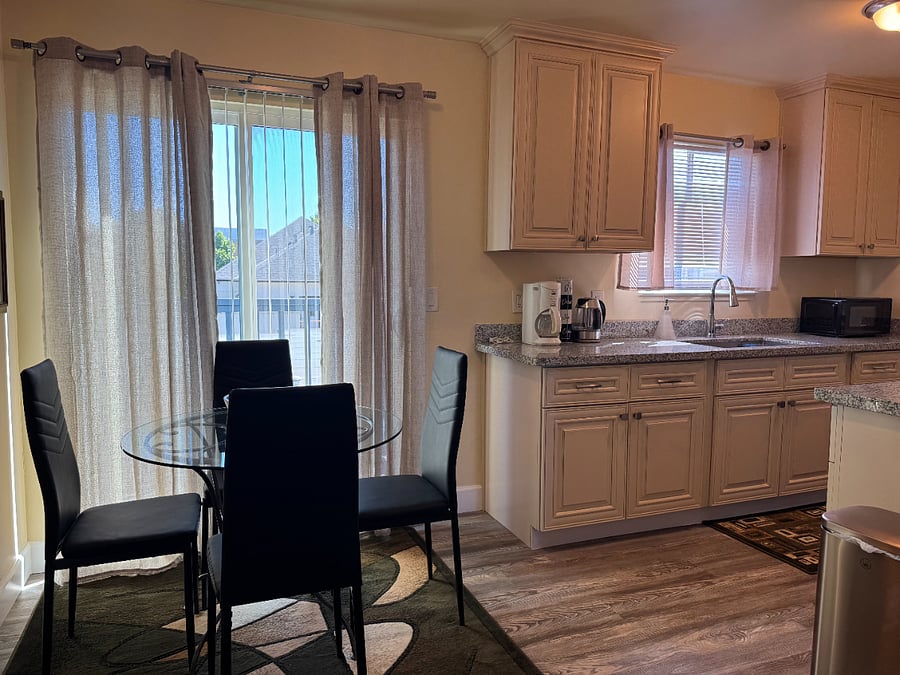 Furnished Finder property 297668_1 photo 9