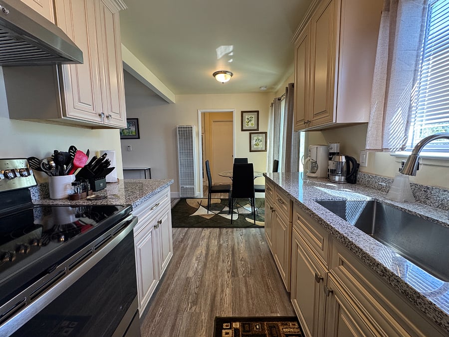 Furnished Finder property 297668_1 photo 14