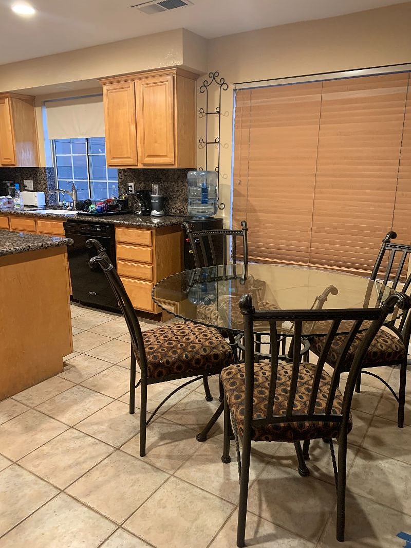 Furnished Finder property 297736_1 photo 9