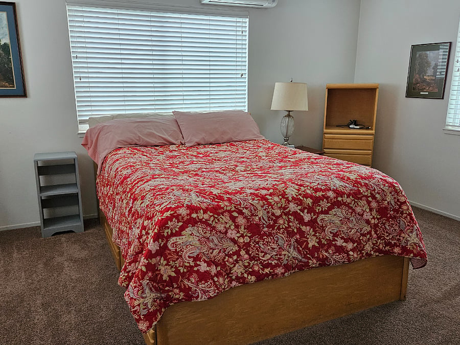 Queen Bed