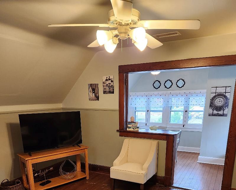 Furnished Finder property 297784_3 photo 14