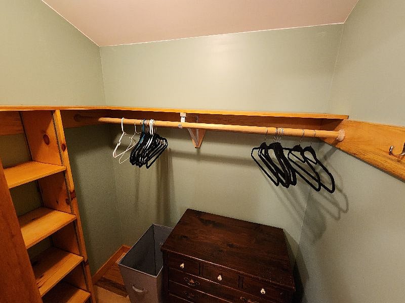 Spacious Bedroom closet