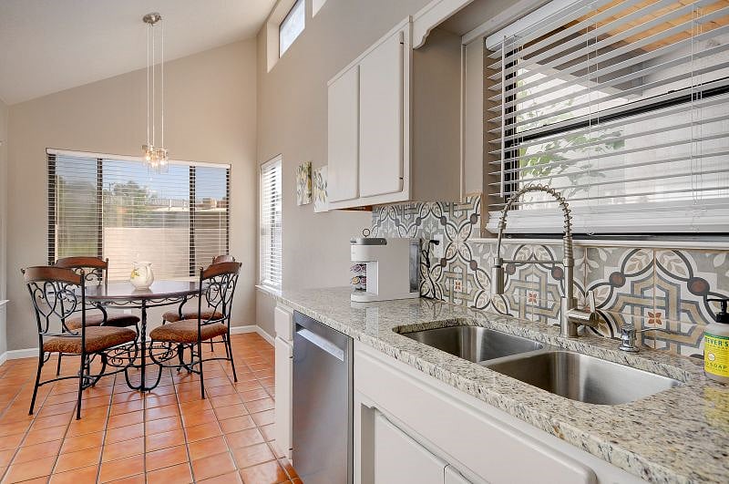 Furnished Finder property 297995_1 photo 7