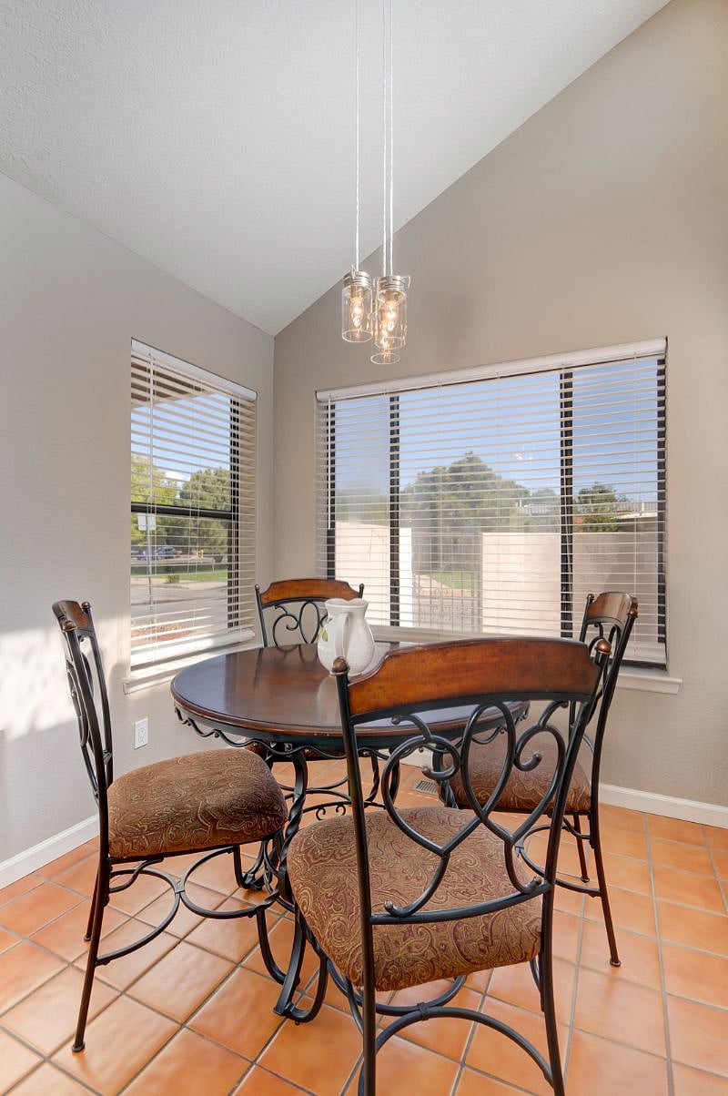 Furnished Finder property 297995_1 photo 6