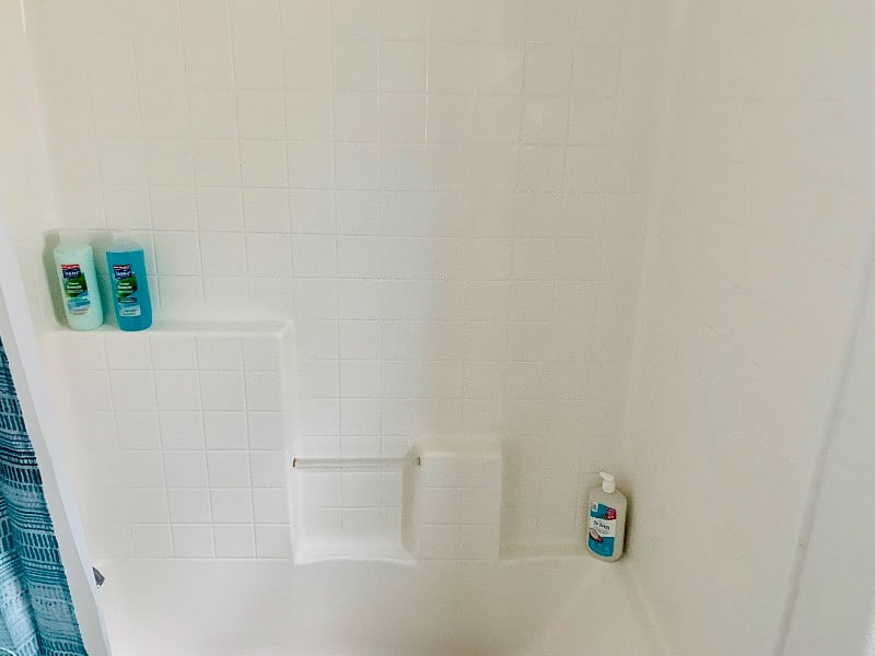 Full bathroom
