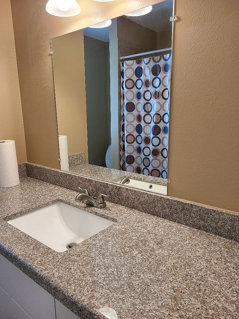Furnished Finder property 298050_1 photo 3