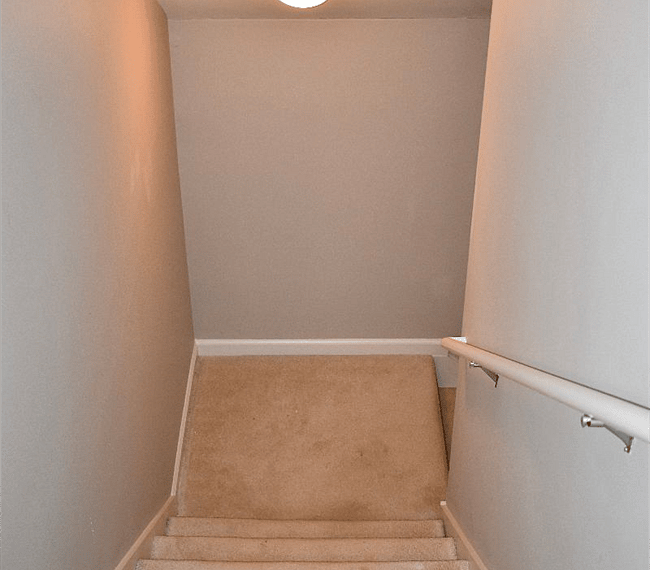 Furnished Finder property 298052_1 photo 32