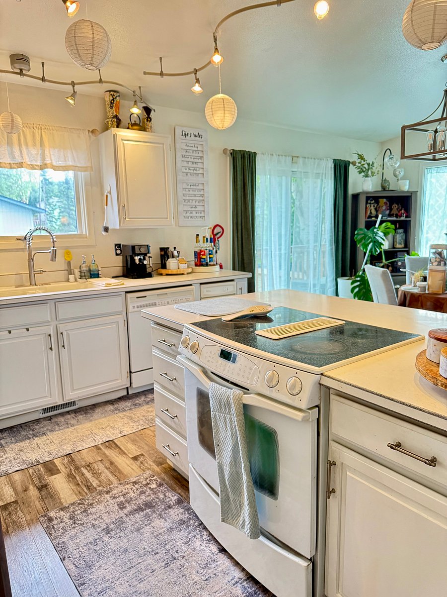 Furnished Finder property 298101_2 photo 14