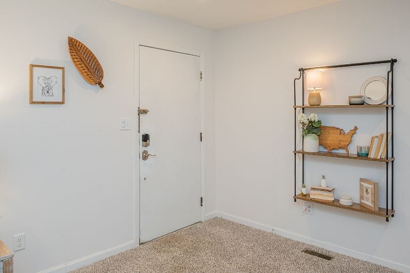 Furnished Finder property 298134_1 photo 12