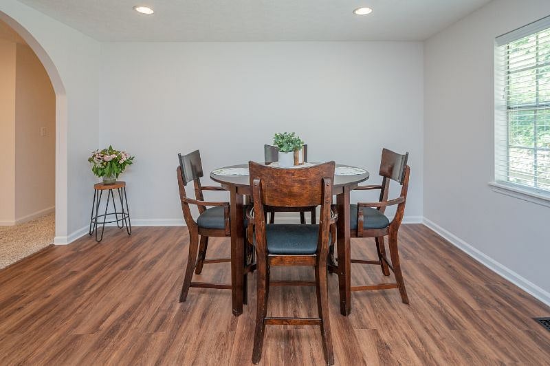 Furnished Finder property 298134_1 photo 11