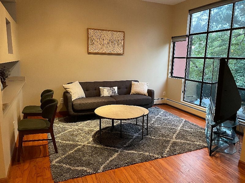 Furnished Finder property 298153_1 photo 1