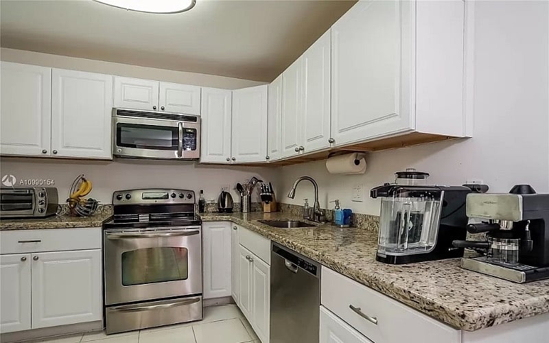 Furnished Finder property 298194_1 photo 17